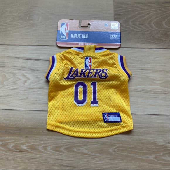 NBA Officially licensed Los Angeles Lakers Pet Jersey - Picture 1 of 3